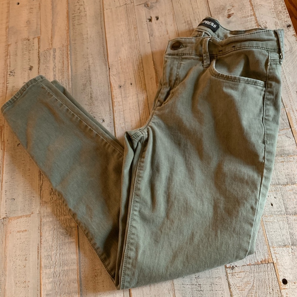 Express crop mid rise legging, olive green